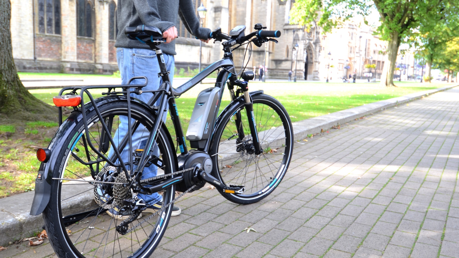 How to look after your e-bike battery: charging and maintenance -  Sustrans.org.uk